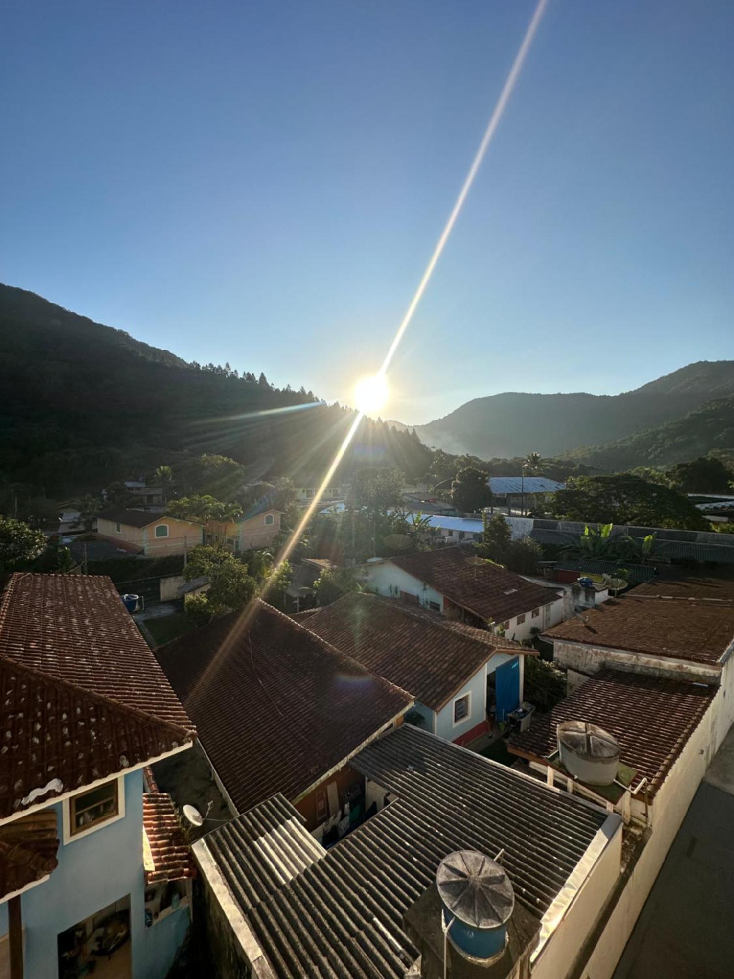 Apto. Novo, Todo Equipado, 330M Da Praia Ubatuba Buitenkant foto